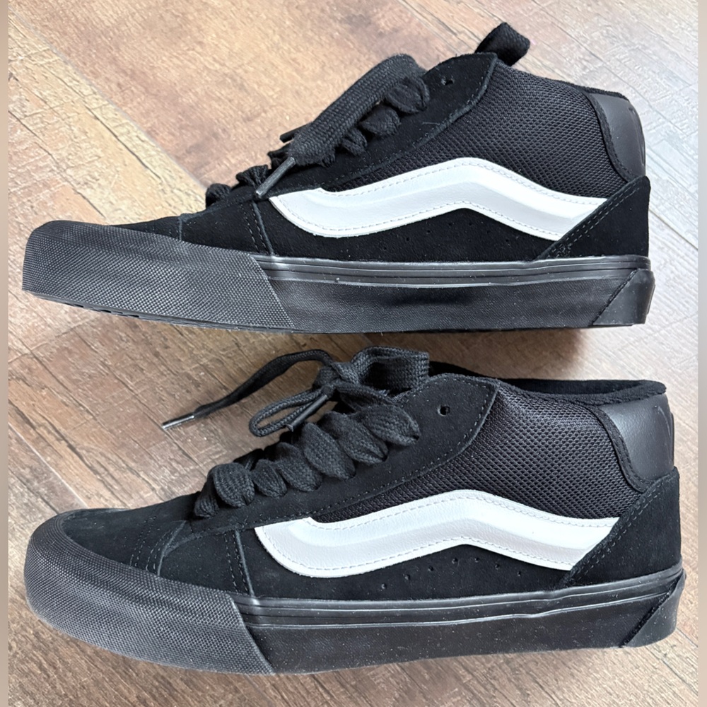Brand New Vans Knu Mild Sneakers